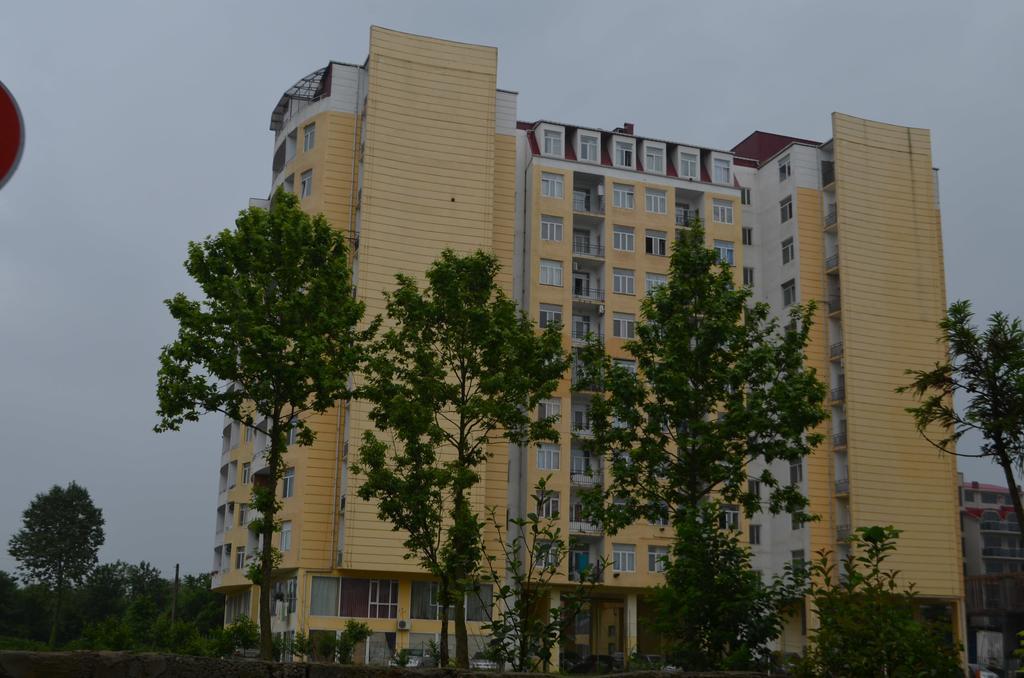 Apartment Like Home Batumi Habitación foto